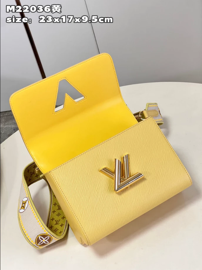 Twist MM handbag – LB293