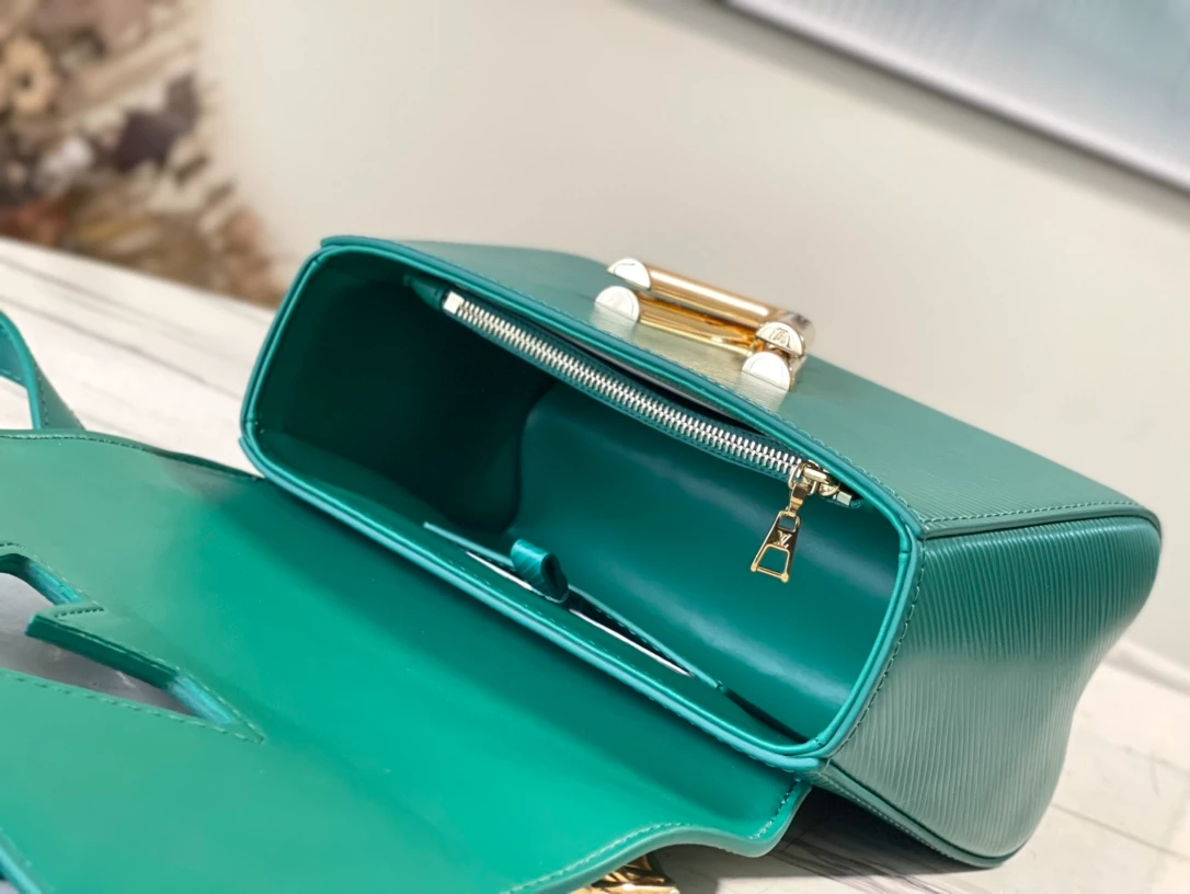 Twist PM Epi Leather Bags – LB237