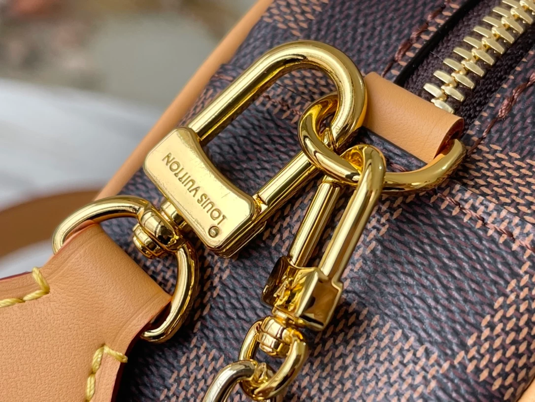 Valisette Souple BB Damier Ebene Canvas – LB229