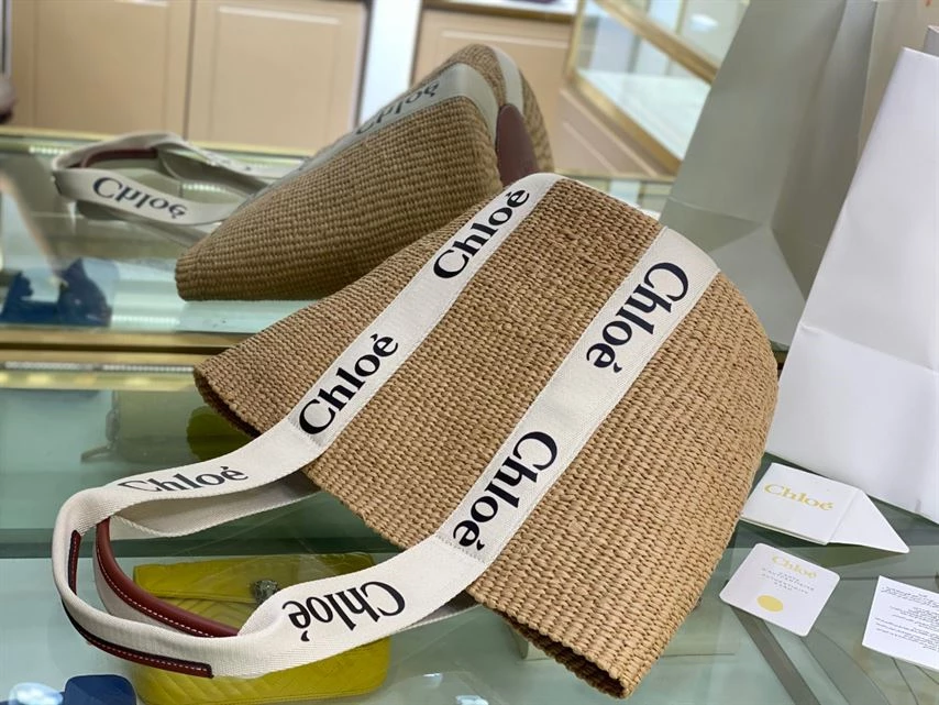 Chloé Large Woody Basket Bag - MB018