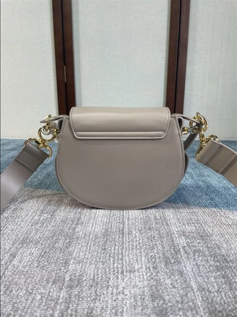 Chloé Small Tess Bag - MB025