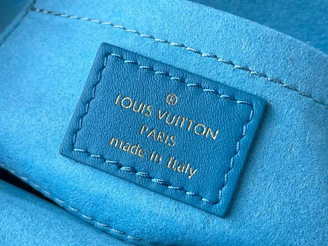 Louis Vuitton Monogram Clutch ‘Blue’