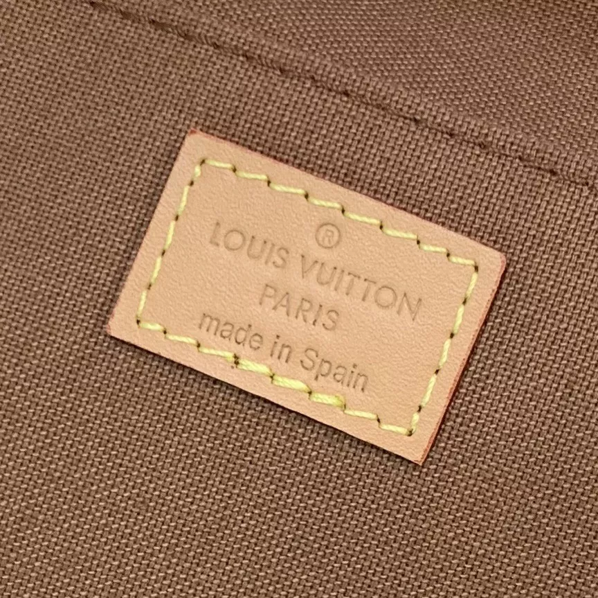 LV Petit Sac Plat Monogram Empreinte