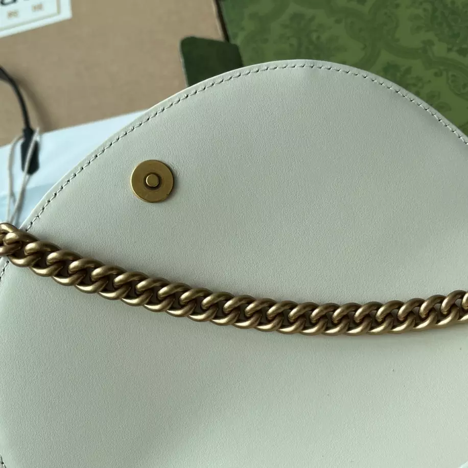 GG Marmont Matelassé Chain Mini Bag – GB233