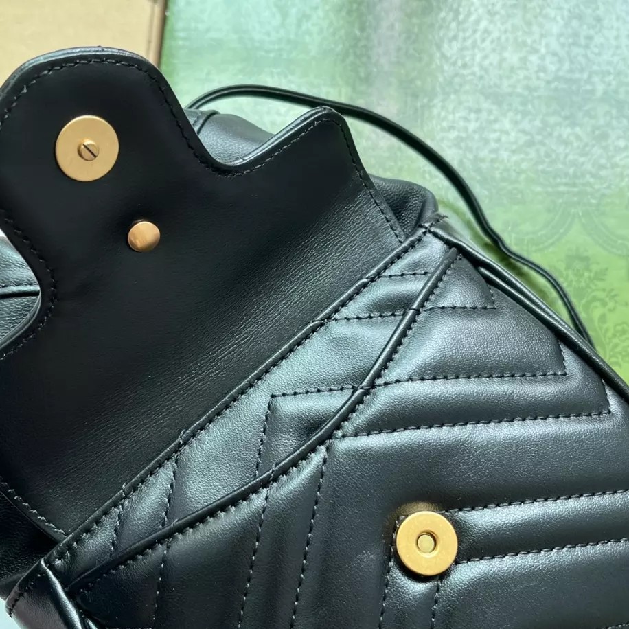 GG Marmont Mini Bucket Bag – GB231