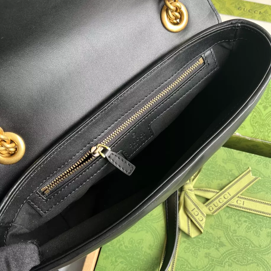 GG Marmont Small Shoulder Bag In Black Leather – GB215