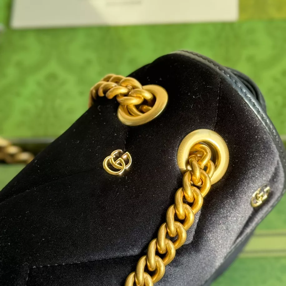 GG Marmont small shoulder bag in Black Velvet – GB216