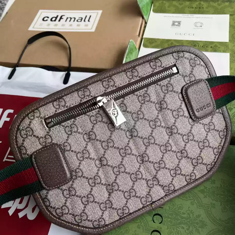 GG belt bag in beige and ebony GG Supreme – GB222
