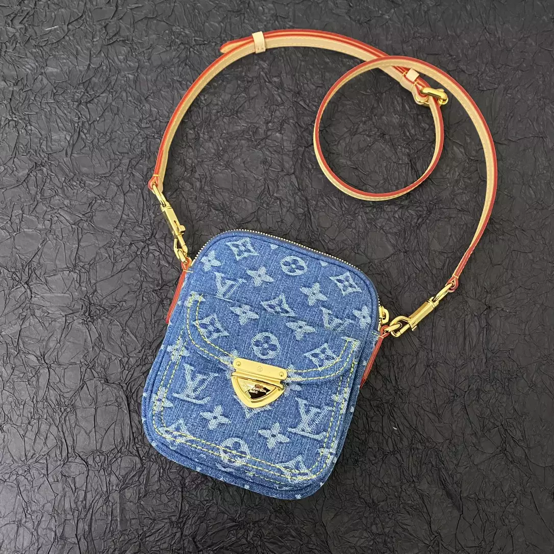 LV Fairfax Pochette Monogram Denim