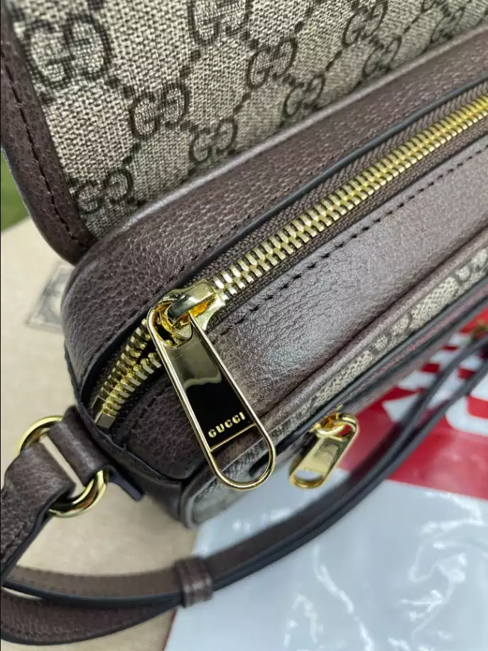 Ophidia GG mini shoulder bag in beige and ebony GG Supreme – GB219