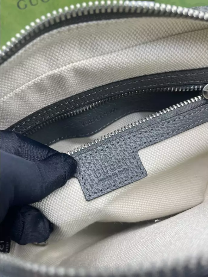 Ophidia GG pouch in grey and black Supreme – GB221