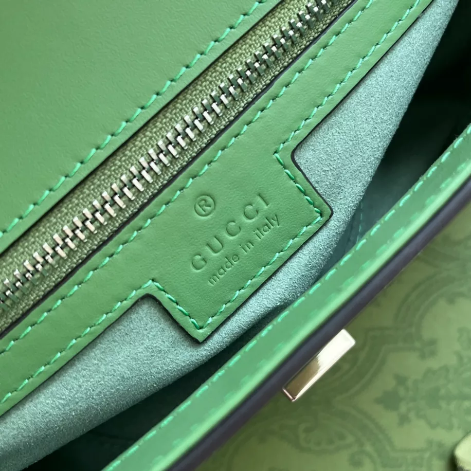 Petite GG Small Shoulder Bag – GB230