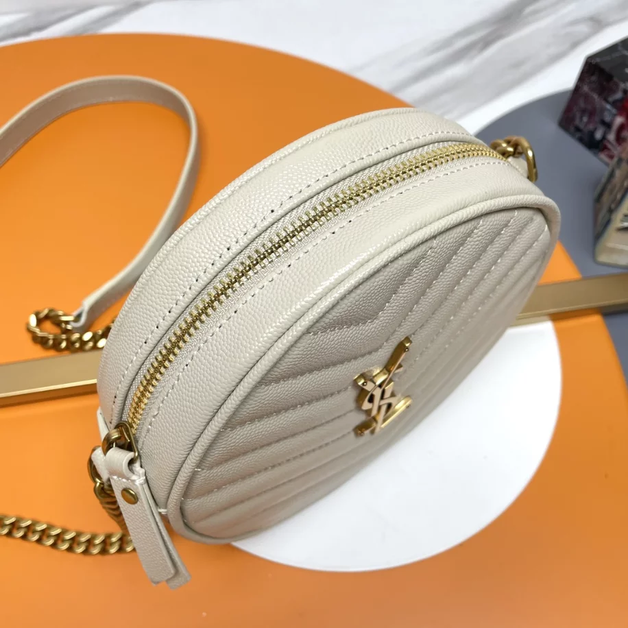 Vinyle in Grain de Poudre Leather Round Zipped Bag - YB011