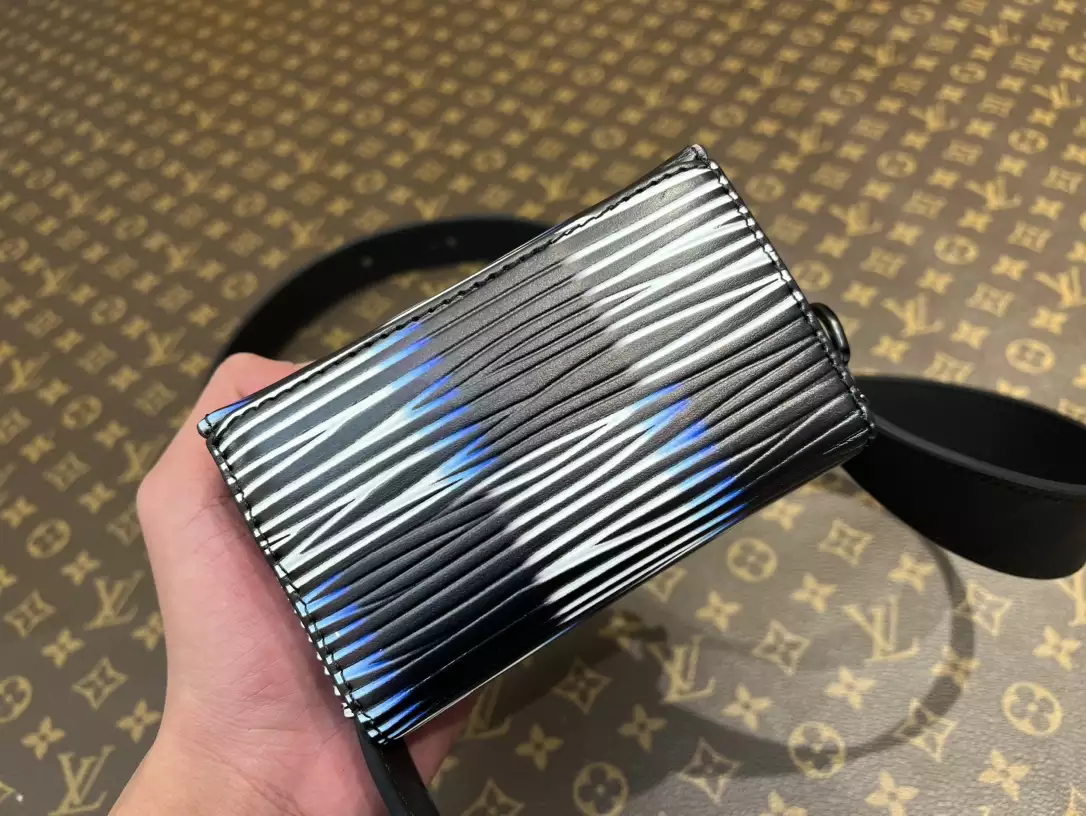 LV Micro Steamer Blue Moon