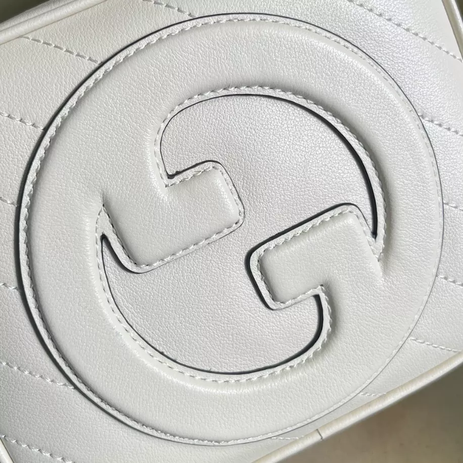 Gucci Blondie Top Handle Bag – GB279
