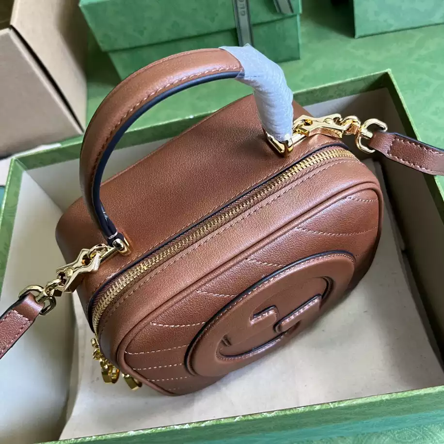 Gucci Blondie Top Handle Bag – GB282