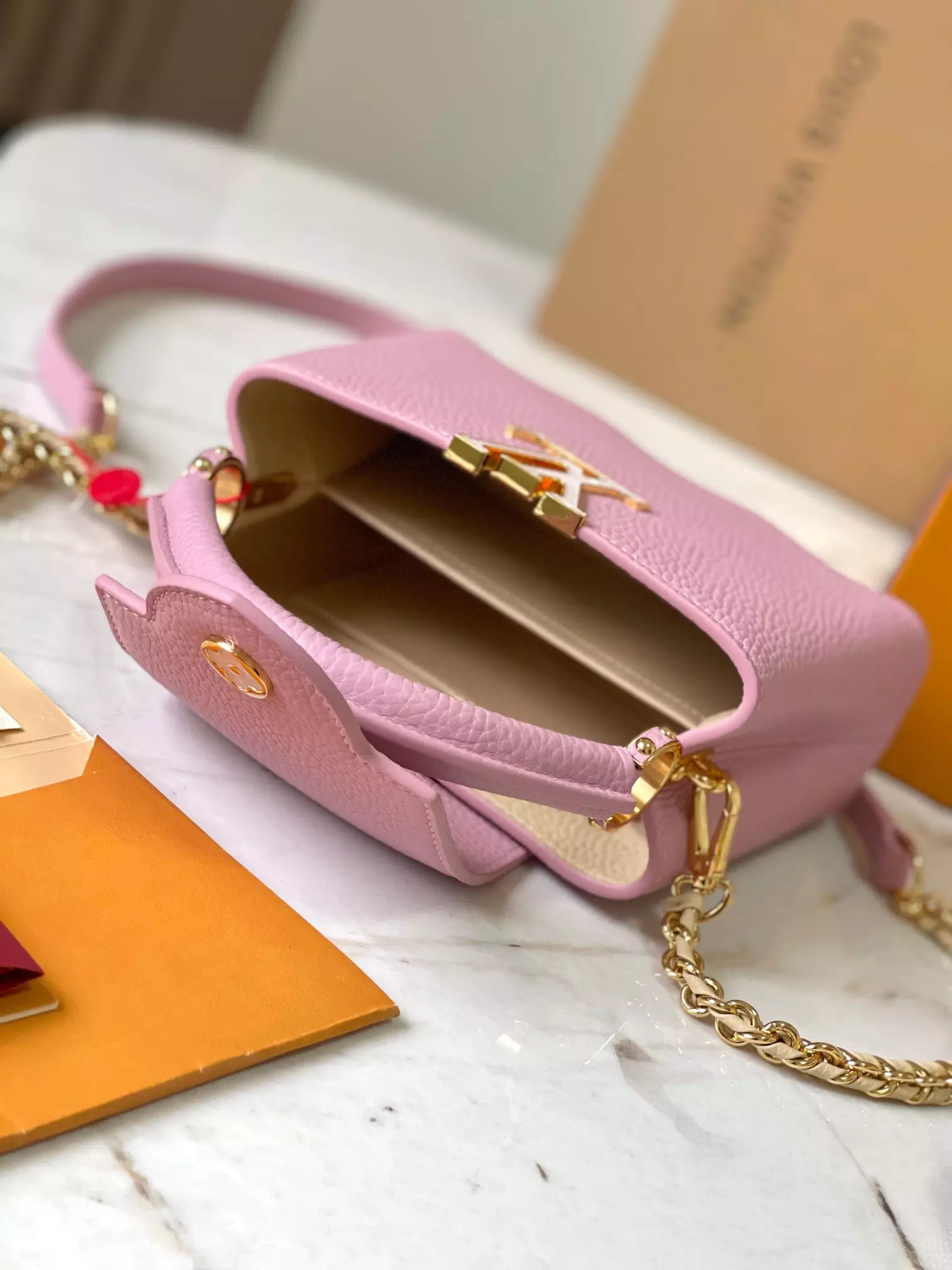LV Capucines Mini Capushell in Light Pink