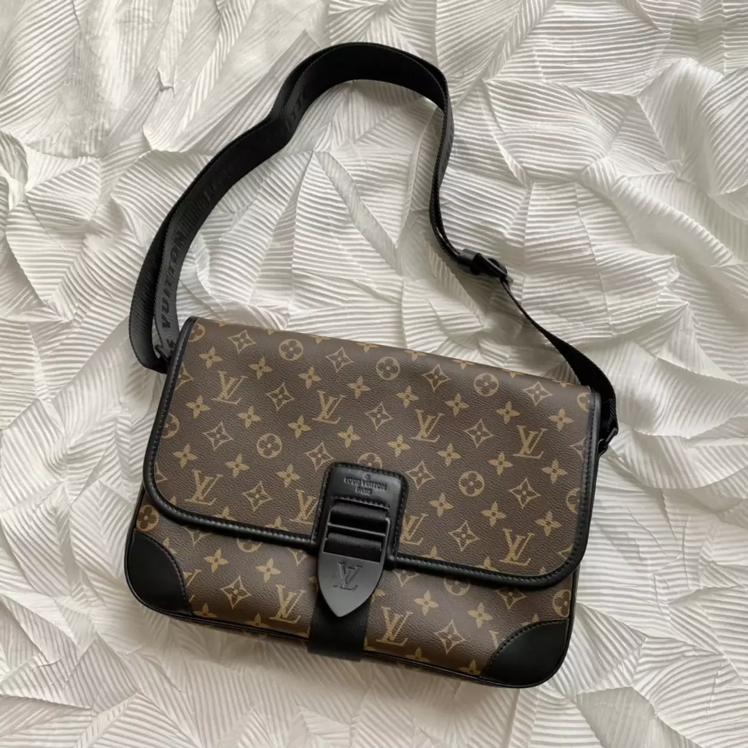 Archy Messenger MM Monogram Macassar Brown