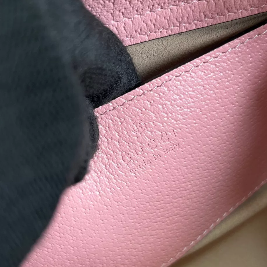 Gucci Diana Small Shoulder Bag – GB291