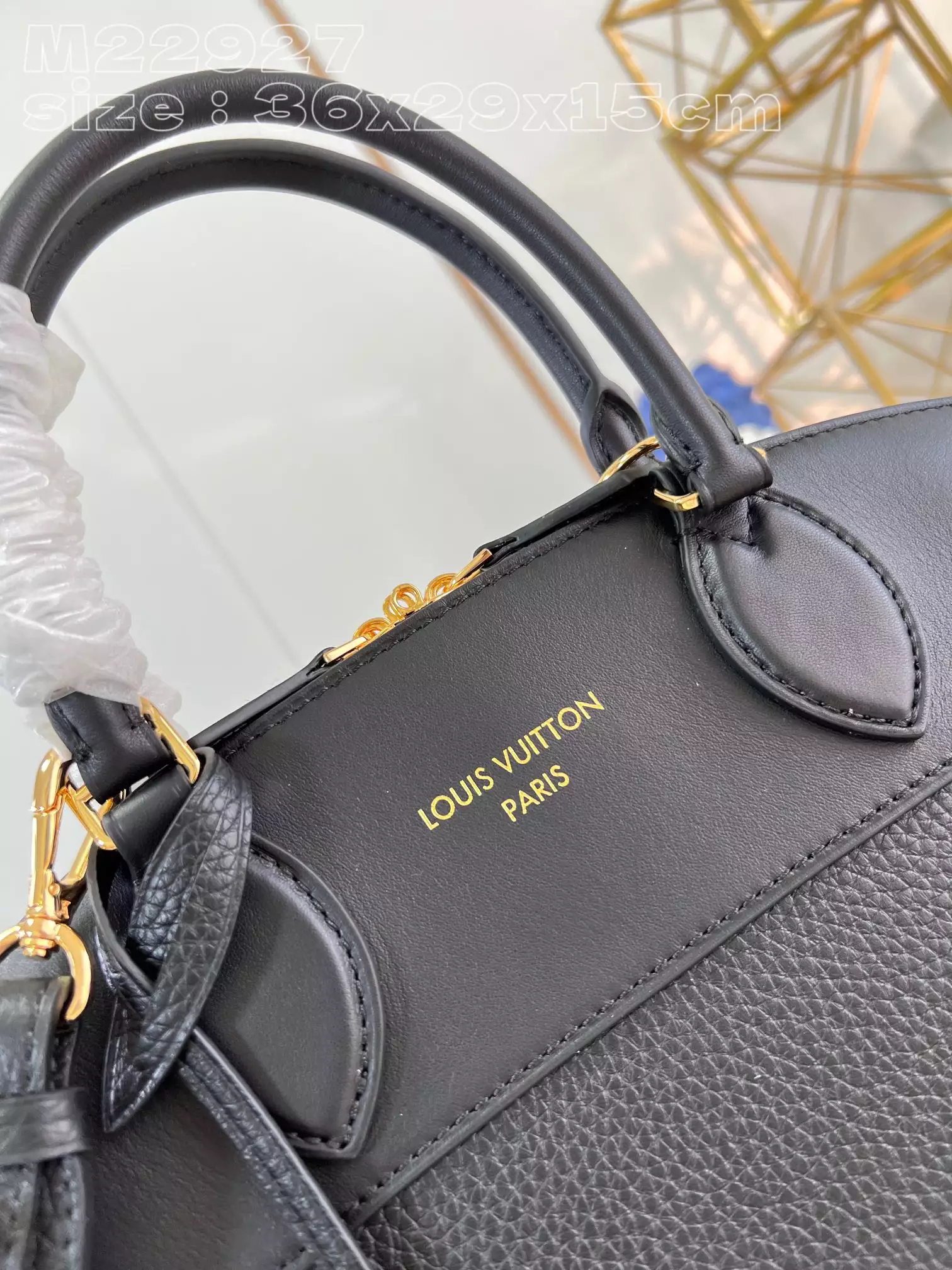 Lock It MM High End Black Taurillon Leather