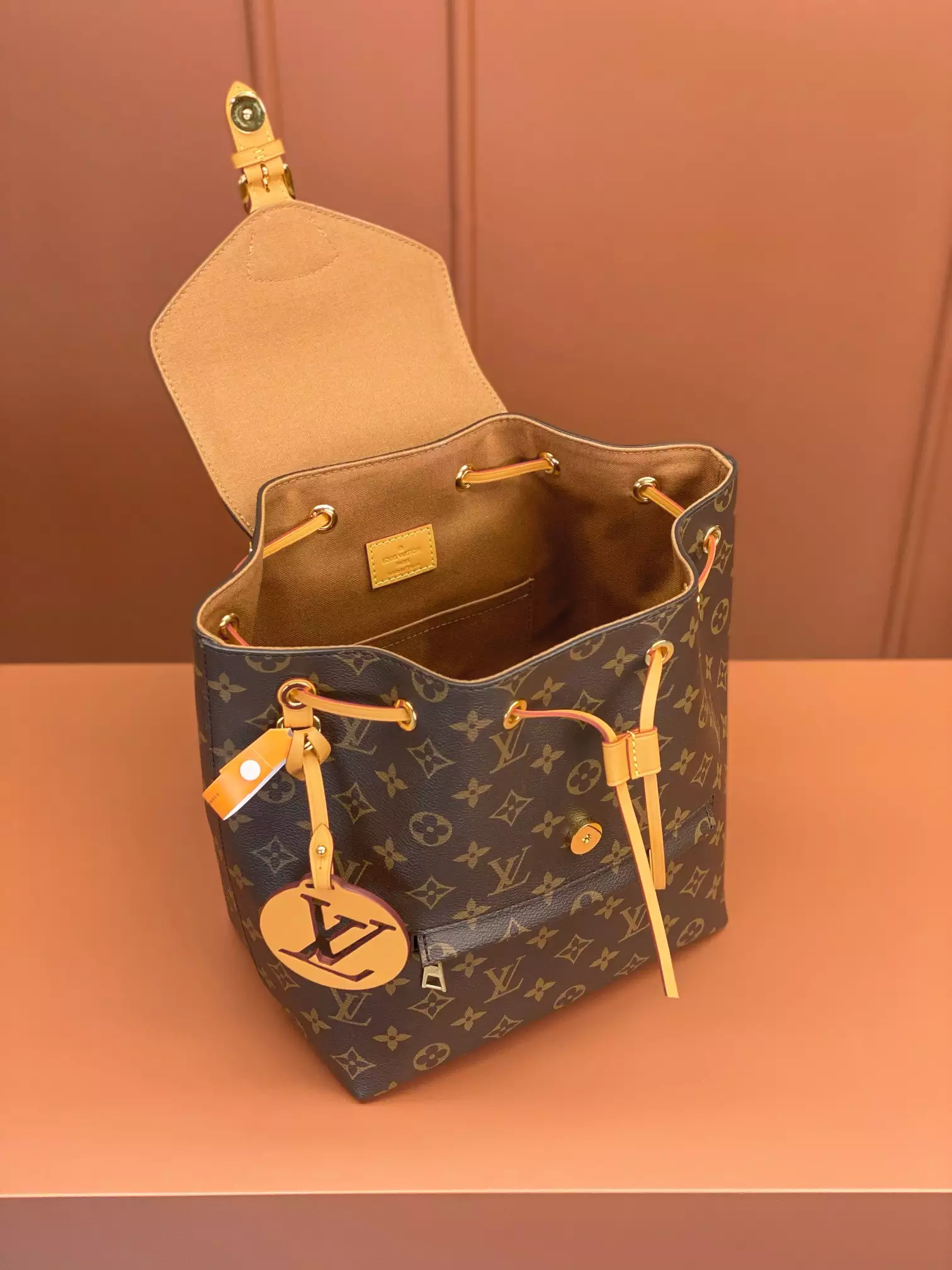 Louis Vuitton Montsouris PM ‘Brown’