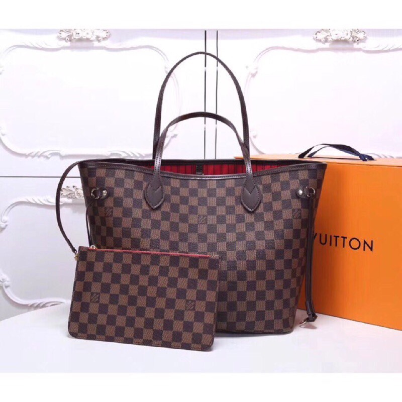 Louis Vuitton Neverfull MM Tote Bag – LB401