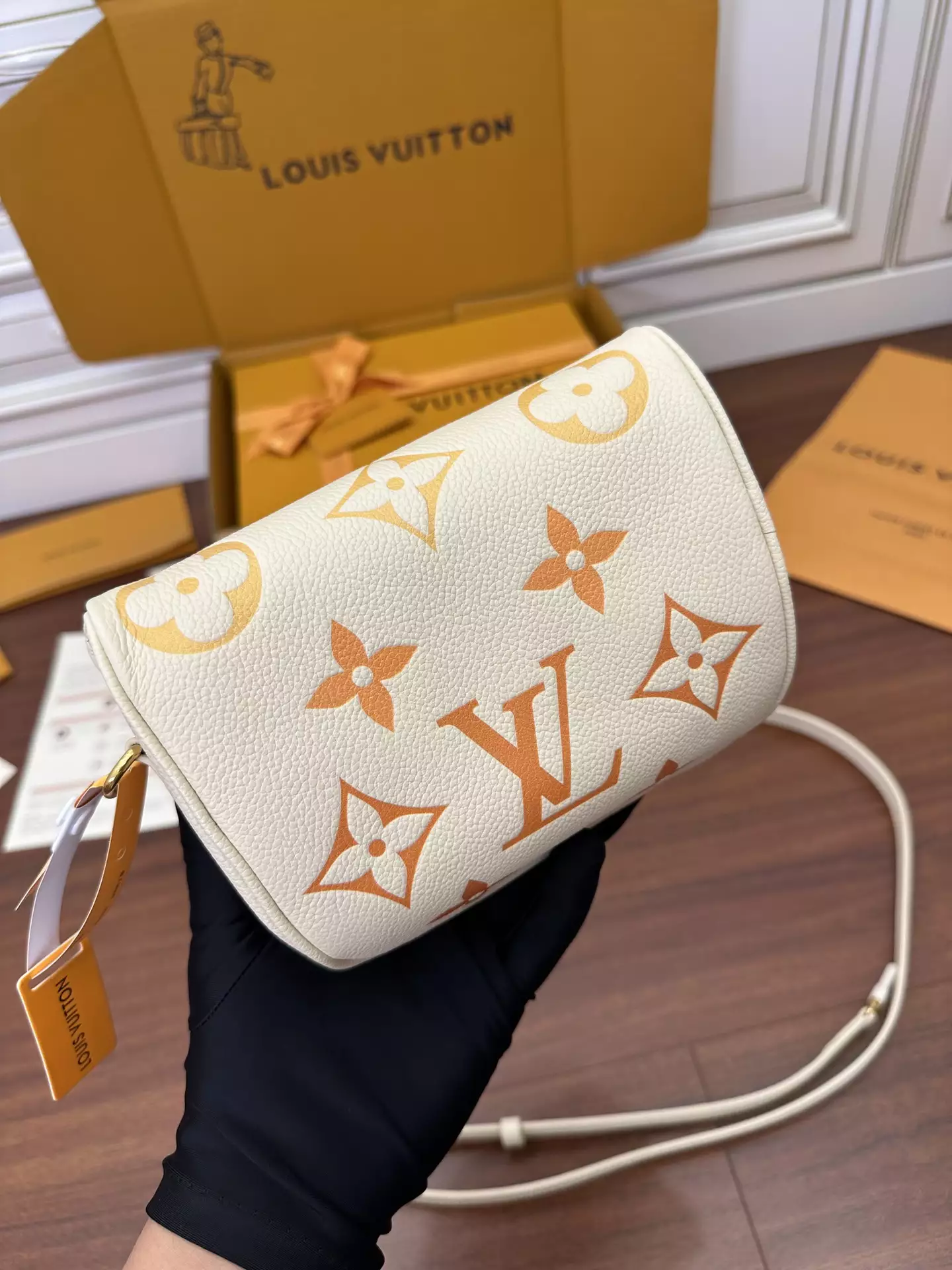 Mini Bumbag Monogram Empreinte Gradient Neutral Leather