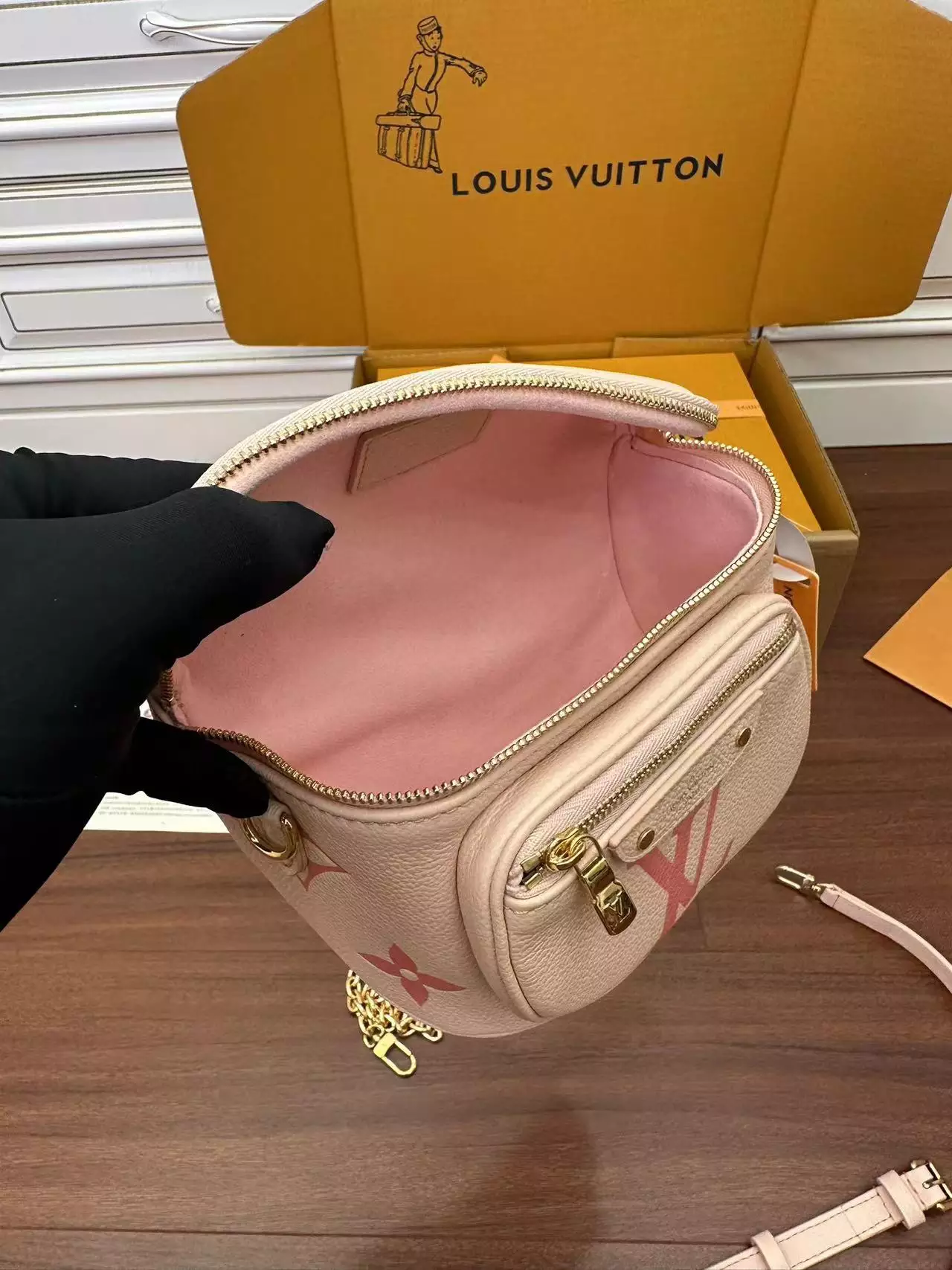 Mini Bumbag Monogram Empreinte Gradient Pink Leather