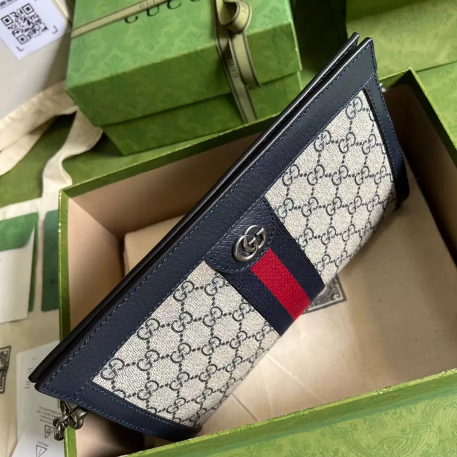 Ophidia GG Small Shoulder Bag – GB299