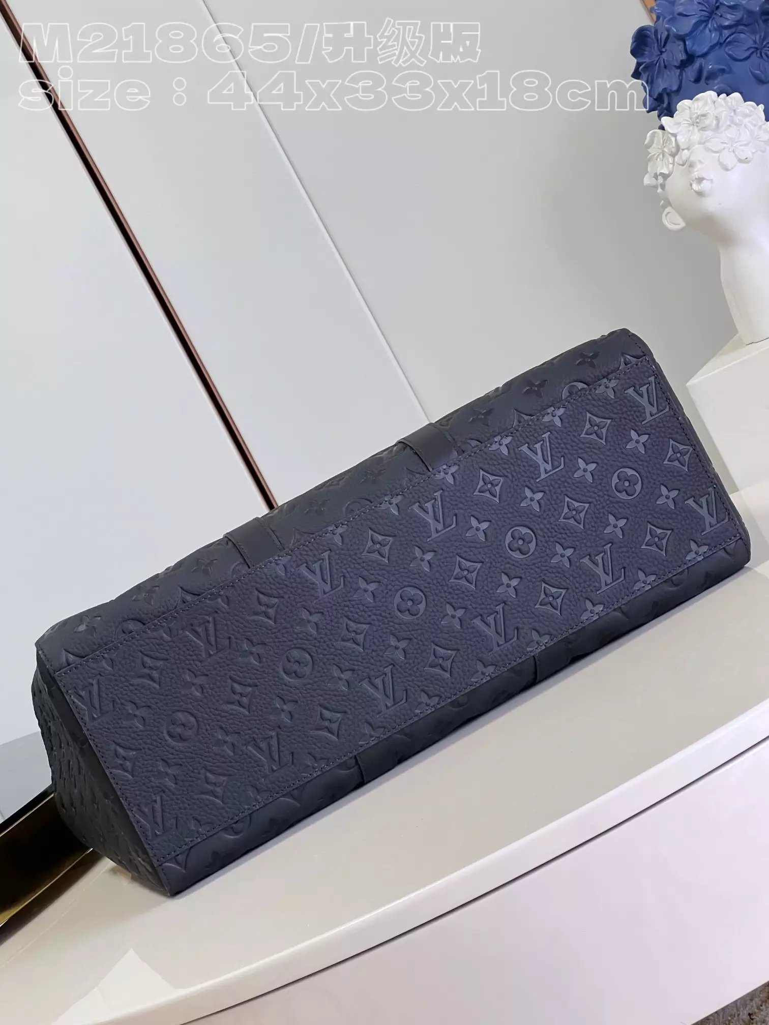Sac Plat 24H Monogram Taurillon Black Leather