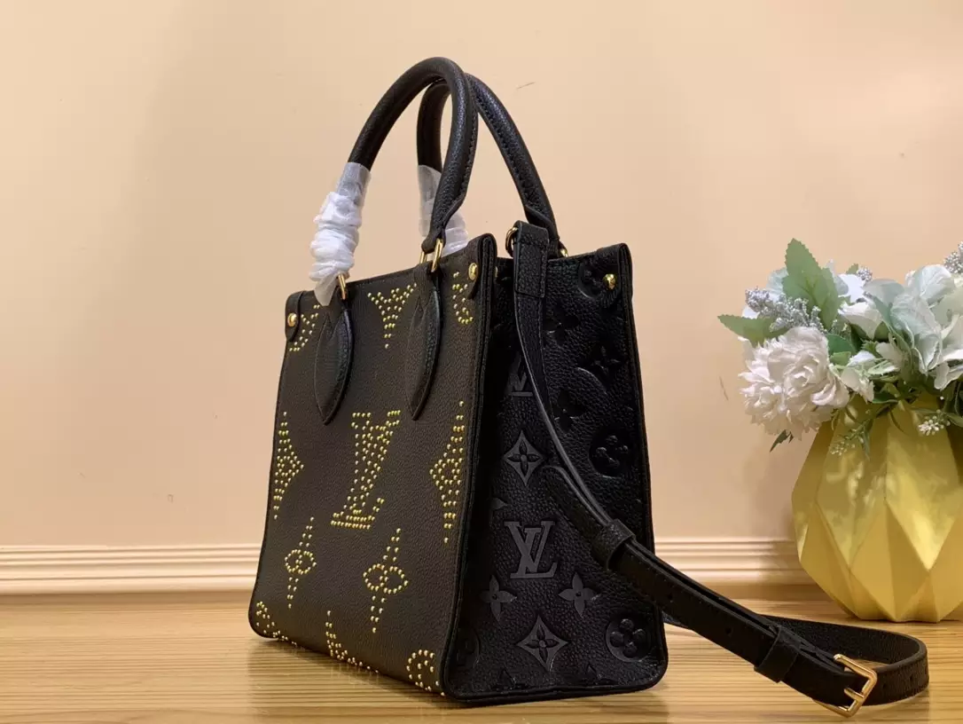 OnTheGo PM Monogram Empreinte Grained Cowhide Leather