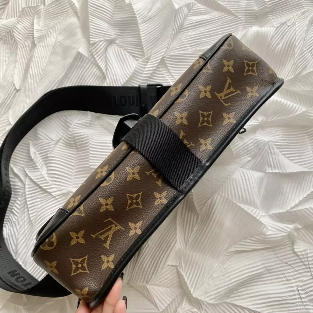 Archy Messenger MM Monogram Macassar Brown