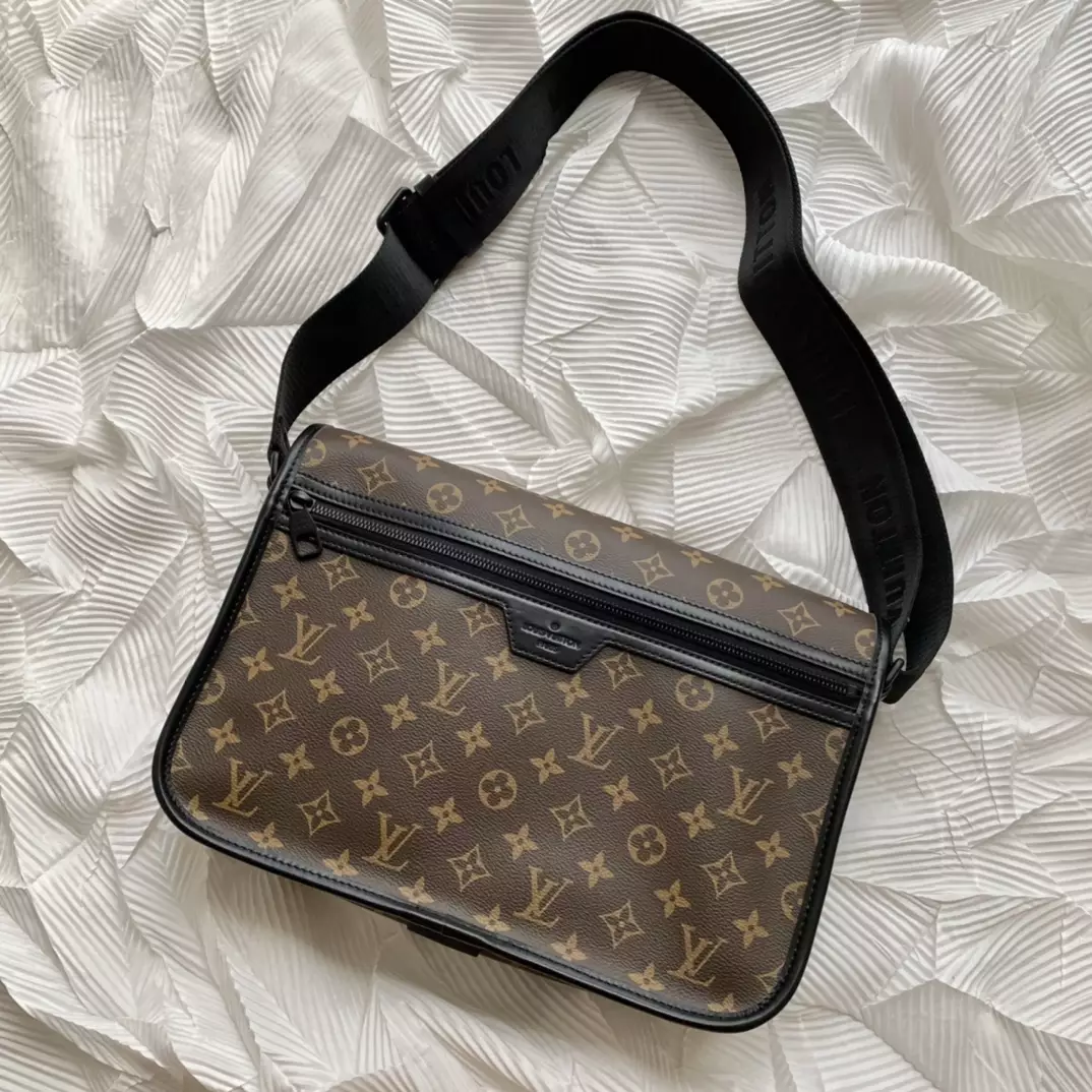 Archy Messenger MM Monogram Macassar Brown