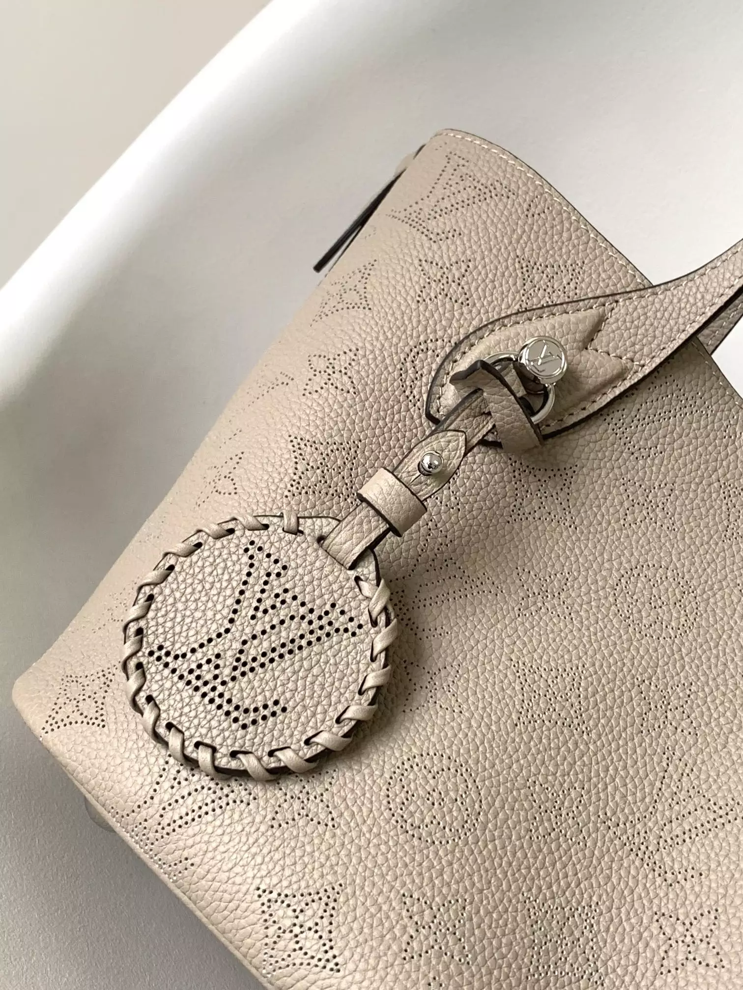 Blossom PM Mahina Galet Beige Leather