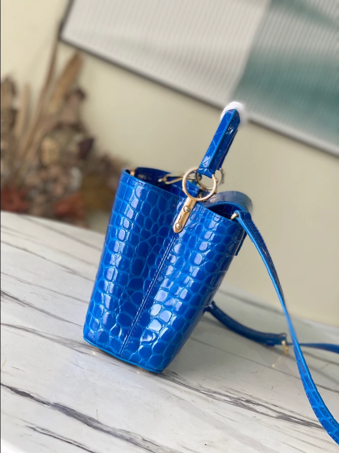 Capucines BB Crocodilien Brillant Bag