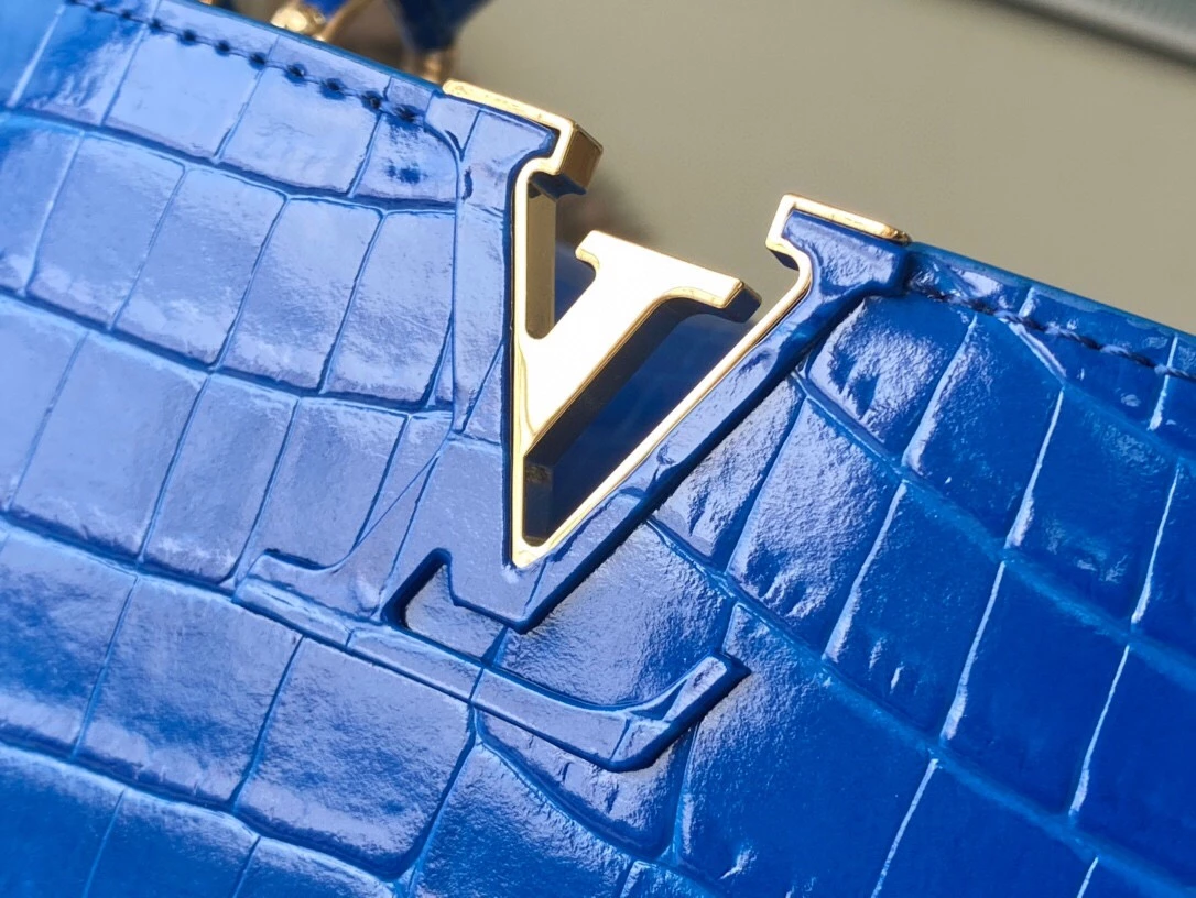 Capucines BB Crocodilien Brillant Bag