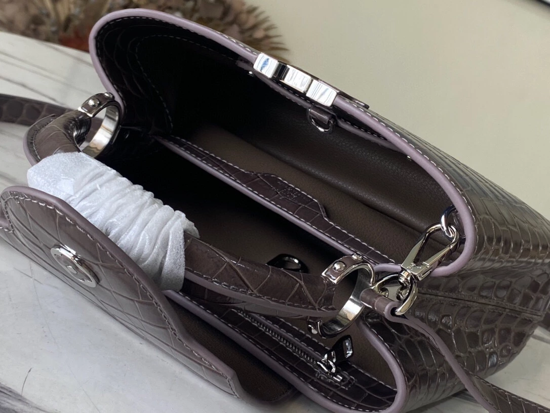 Capucines BB Crocodilien Brillant Bag