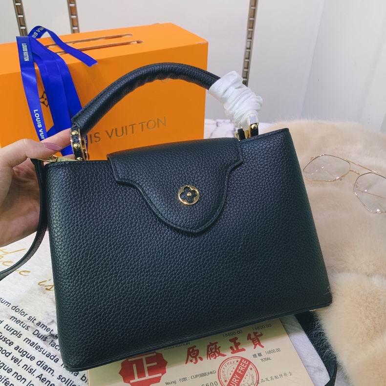 Capucines BB Taurillon Leather Bag