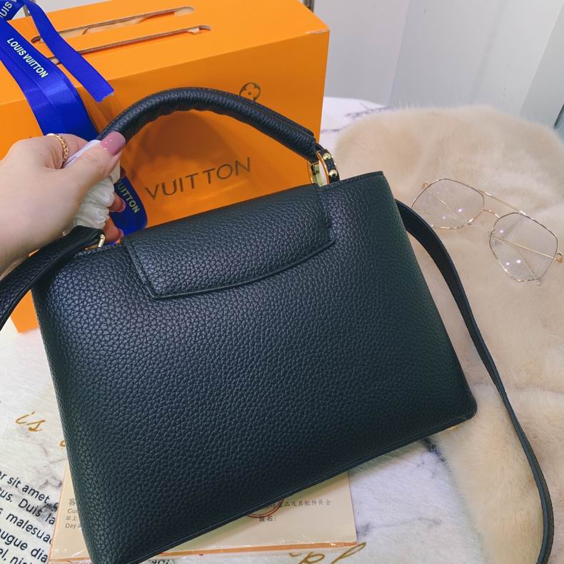 Capucines BB Taurillon Leather Bag