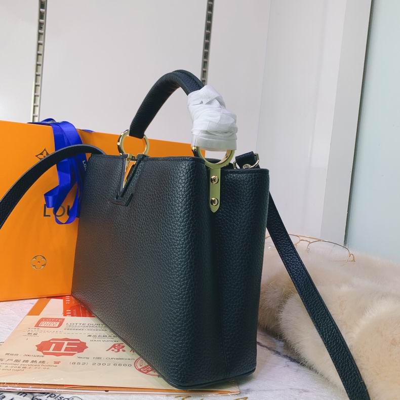 Capucines BB Taurillon Leather Bag