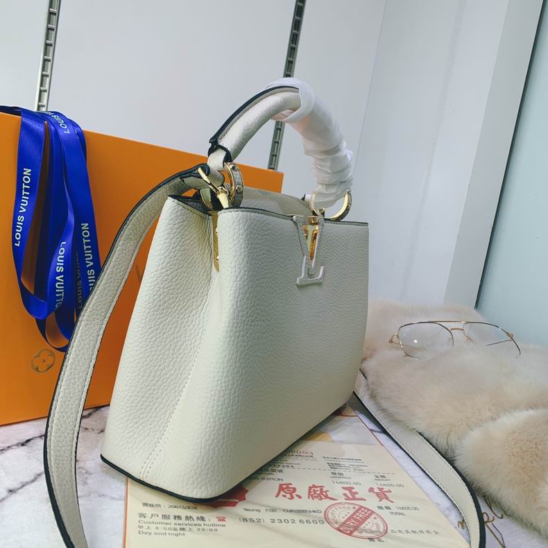 Capucines BB Taurillon Leather Bag