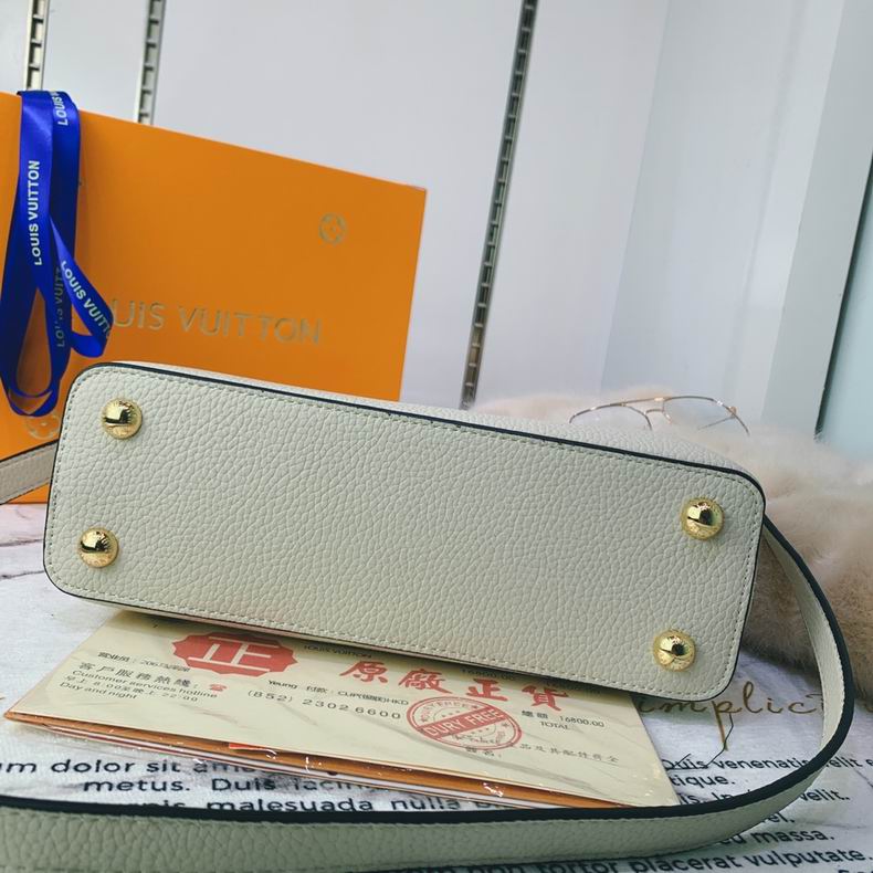Capucines BB Taurillon Leather Bag