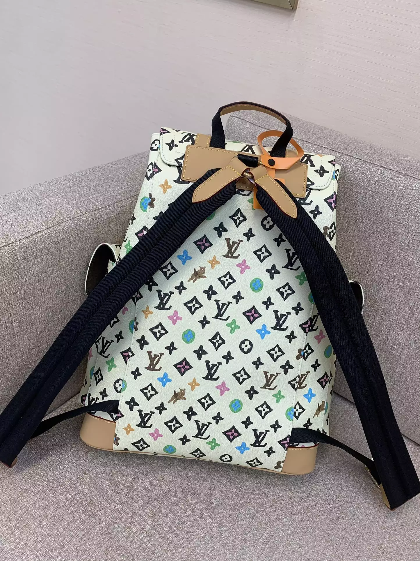 Christopher MM Vanilla Monogram Craggy Canvas