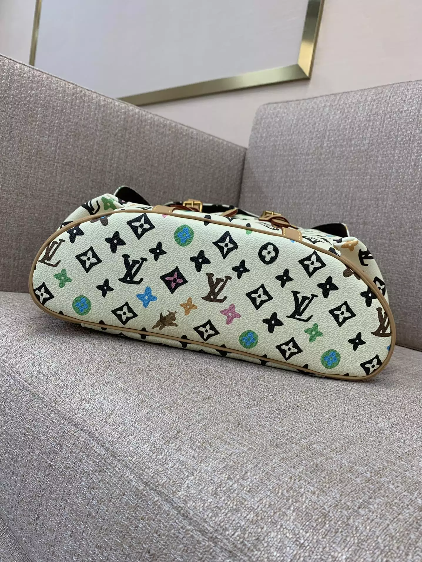 Christopher MM Vanilla Monogram Craggy Canvas