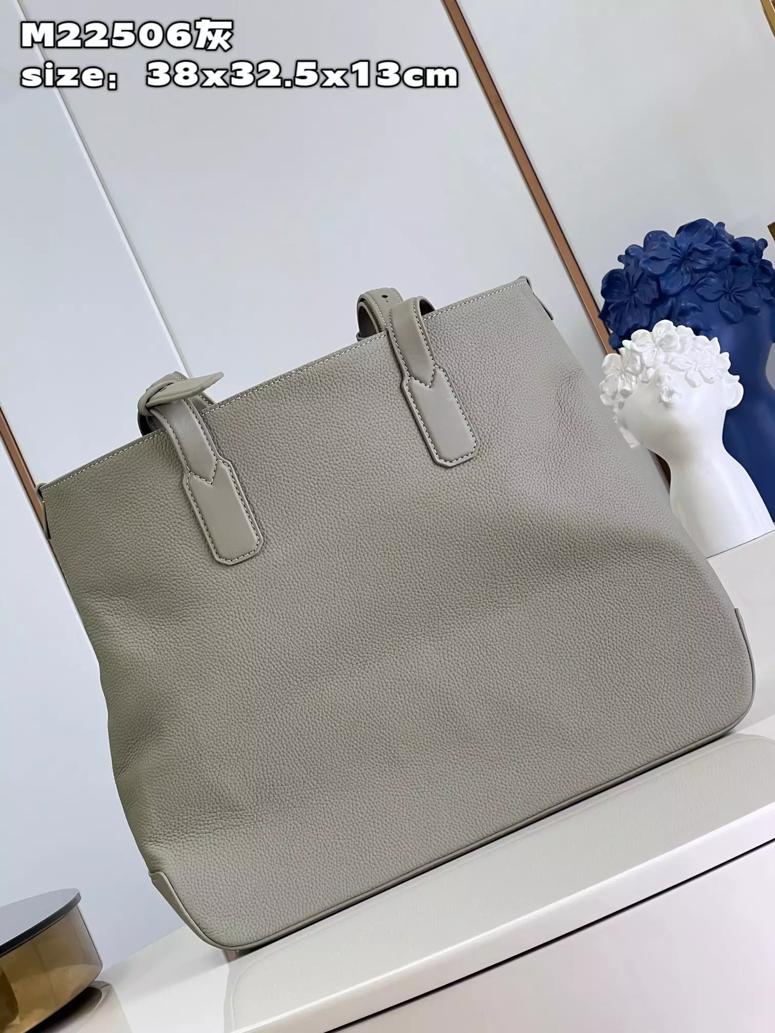 Fastline Tote LV Aerogram Sage Cowhide Leather