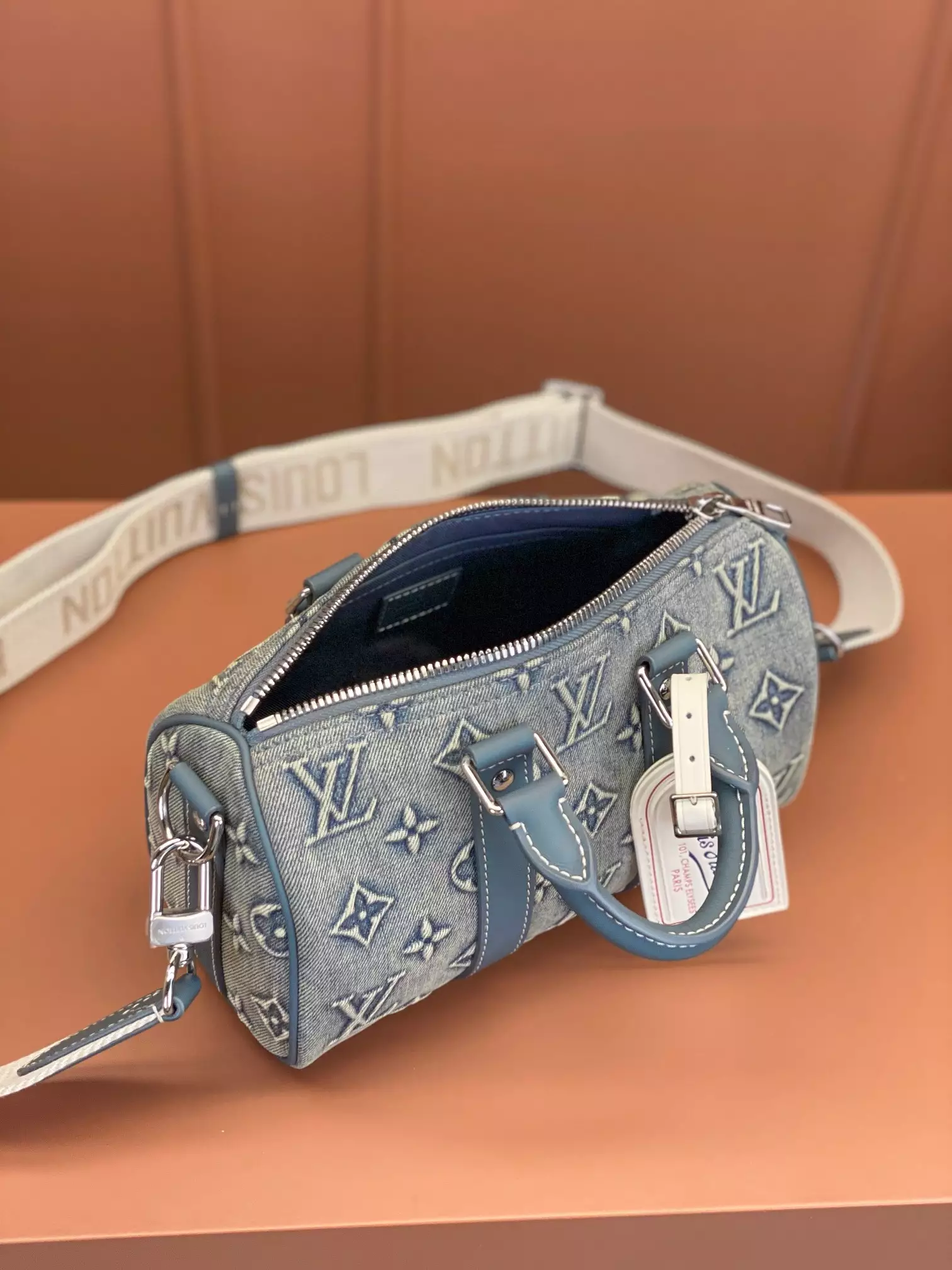 Keepall Bandoulière 25 Monogram Washed Denim Canvas