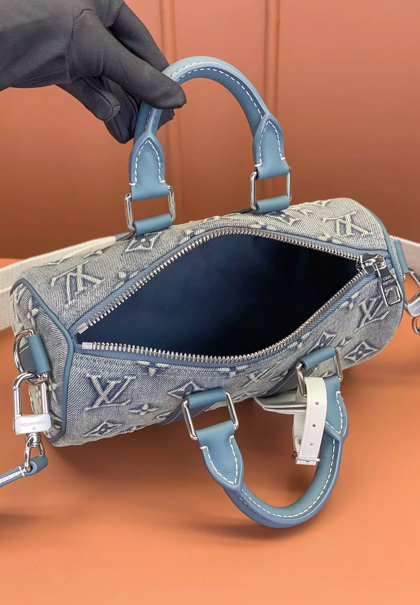 Keepall Bandoulière 25 Monogram Washed Denim Canvas