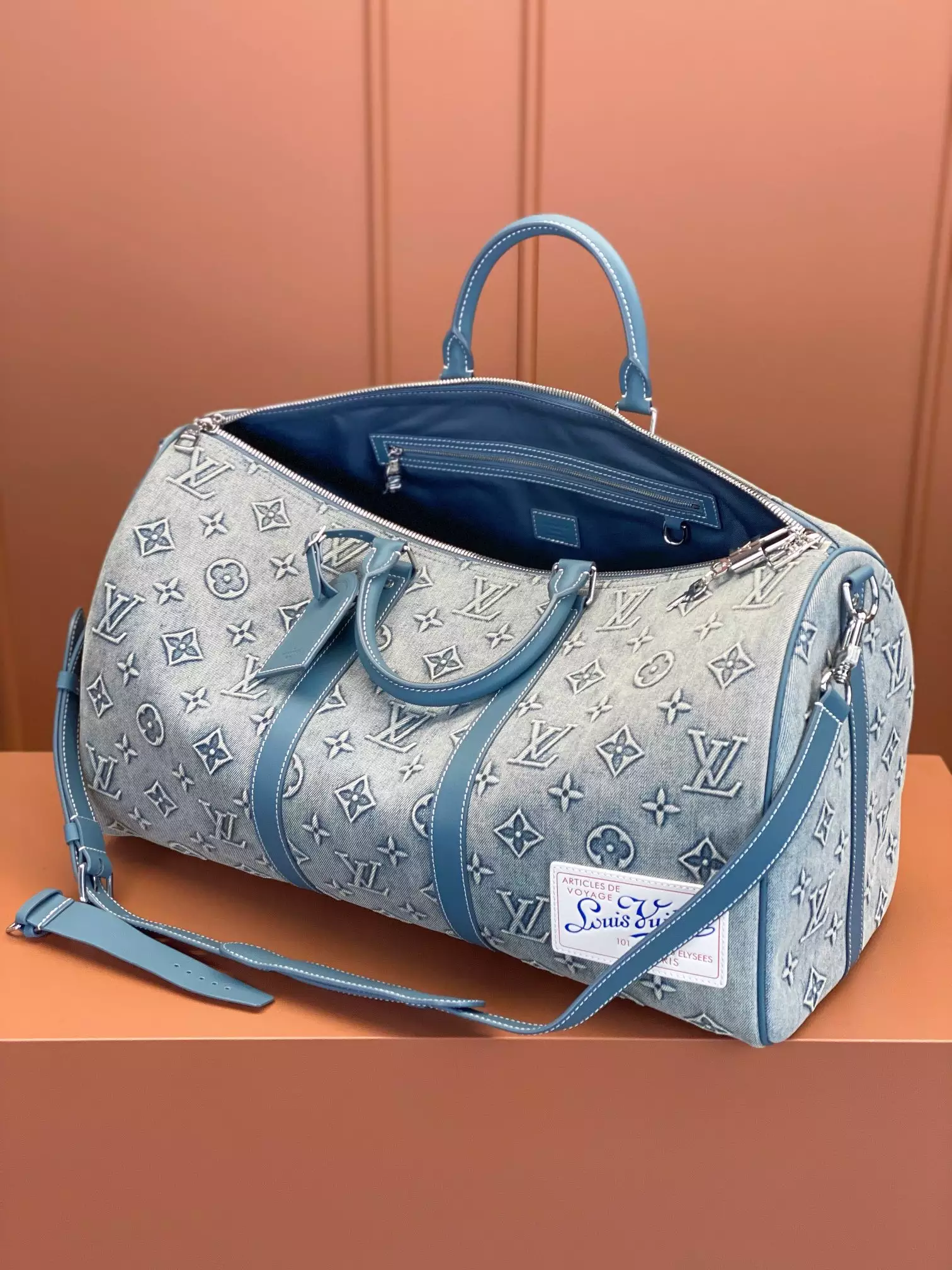 Keepall Bandoulière 50 Monogram Washed Denim Canvas