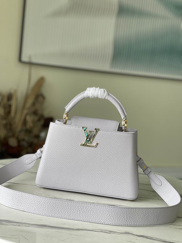 LV Capucines BB Bag