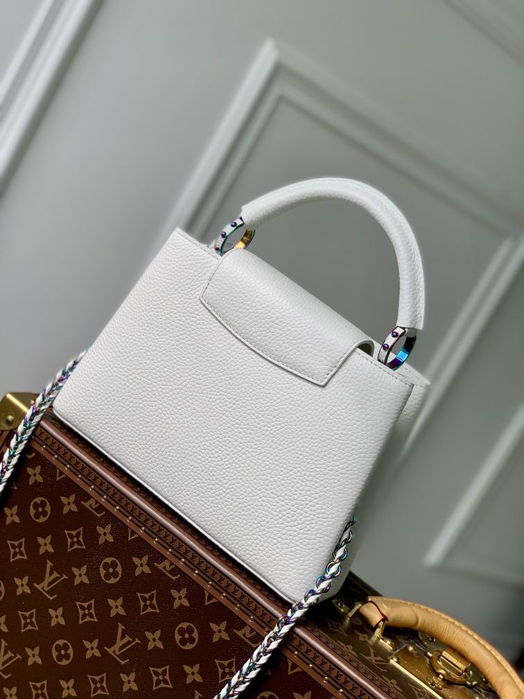 LV Capucines BB Bag